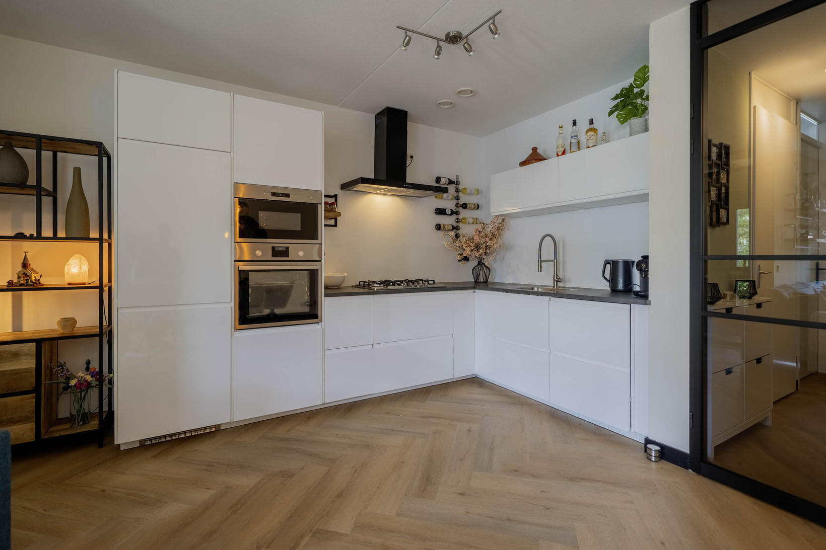 Appartement te koop: H. Reptonstraat 24, Velserbroek