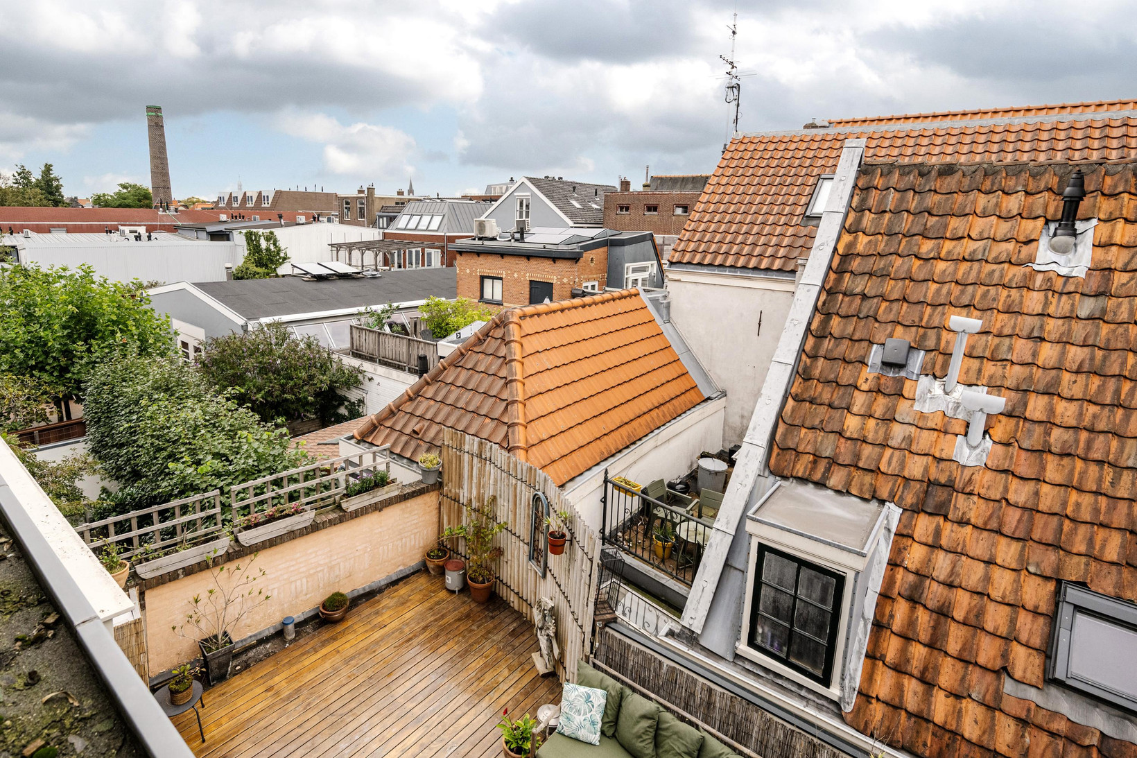 Hoekwoning te koop: Antoniestraat 69, Haarlem