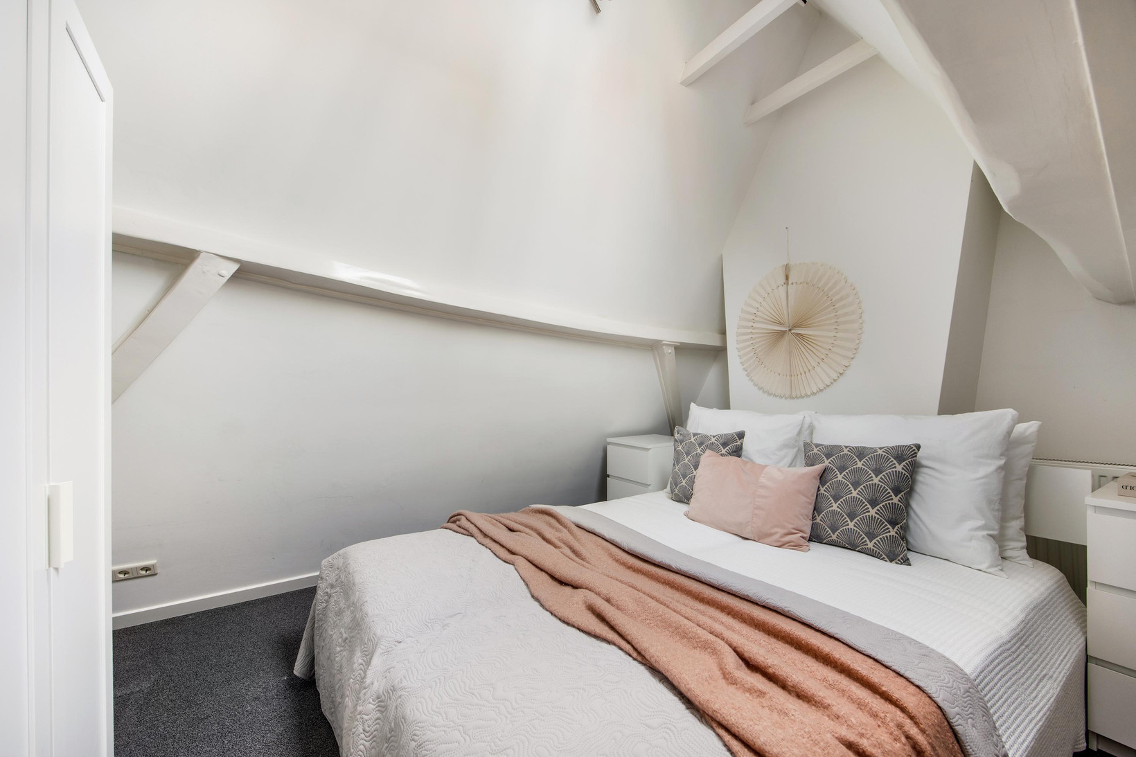 Studio te koop: Warmoesstraat 26B, Haarlem