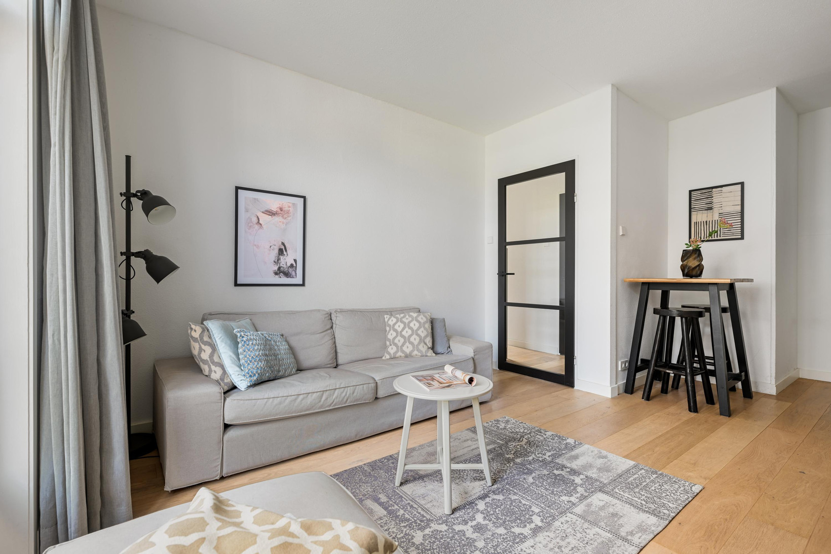 Studio te koop: Warmoesstraat 26F, Haarlem