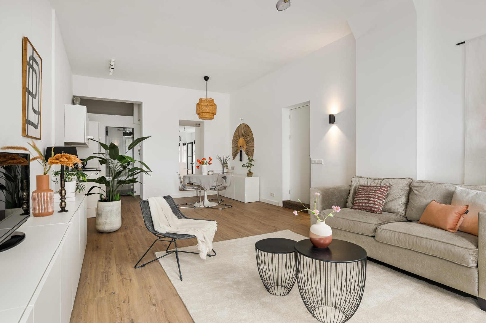 Studio te koop: Warmoesstraat 26F, Haarlem