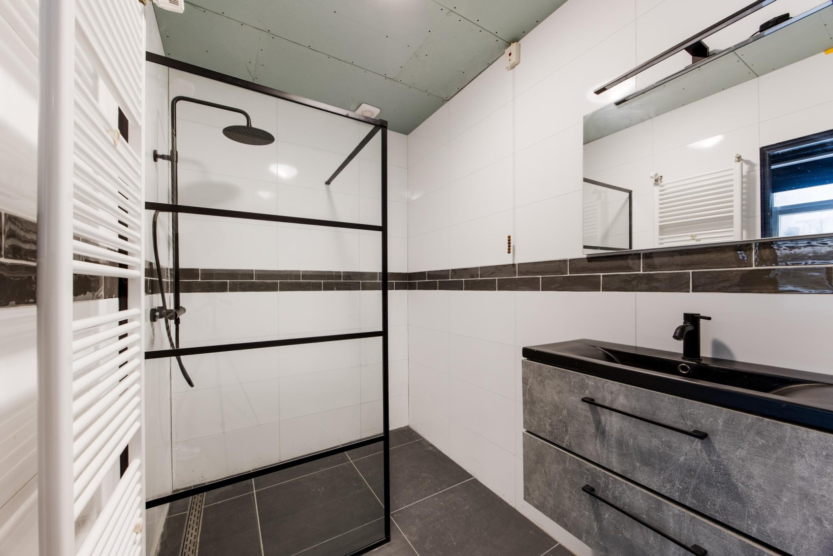 Tussenwoning te koop: Lange Herenstraat 50, Haarlem