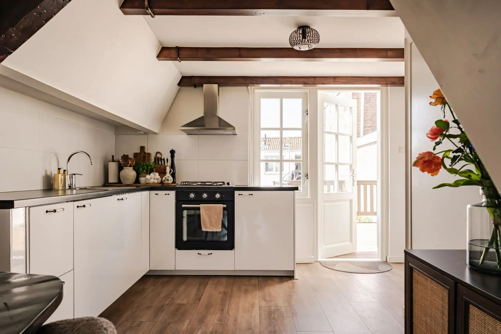 Appartement te koop: Nassaulaan 33B, Haarlem