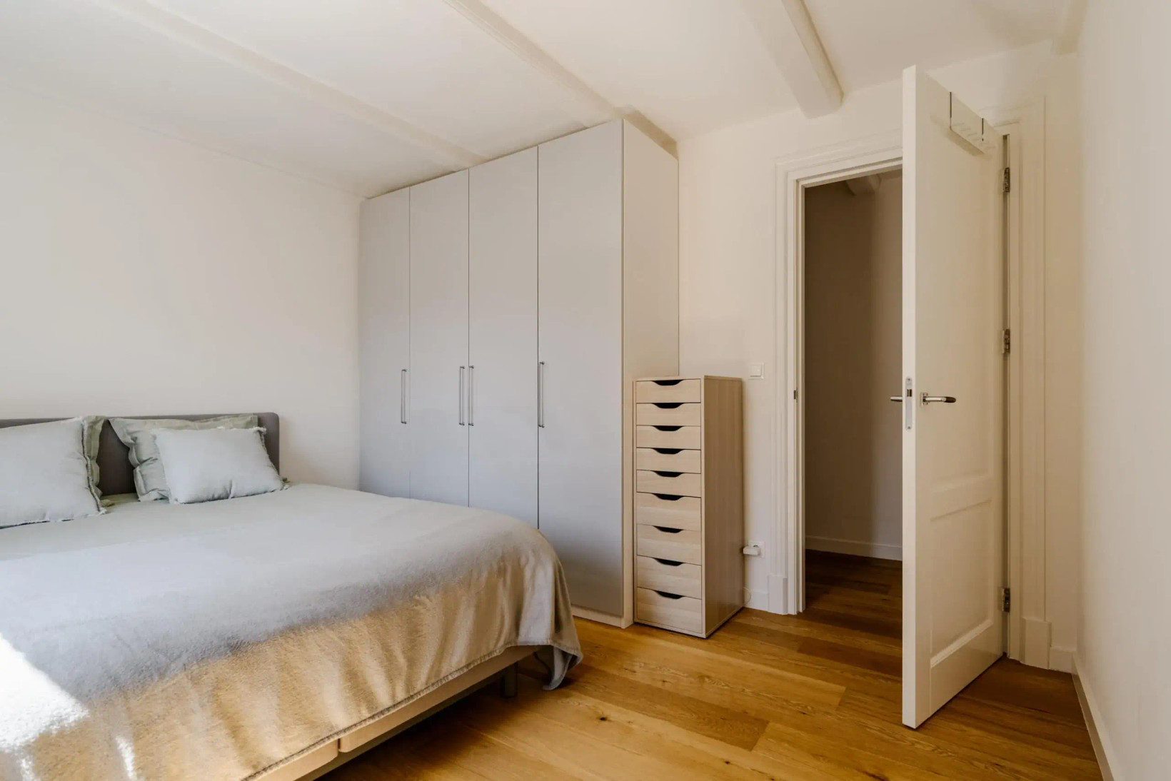 Appartement te koop: Morinnesteeg 64, Haarlem