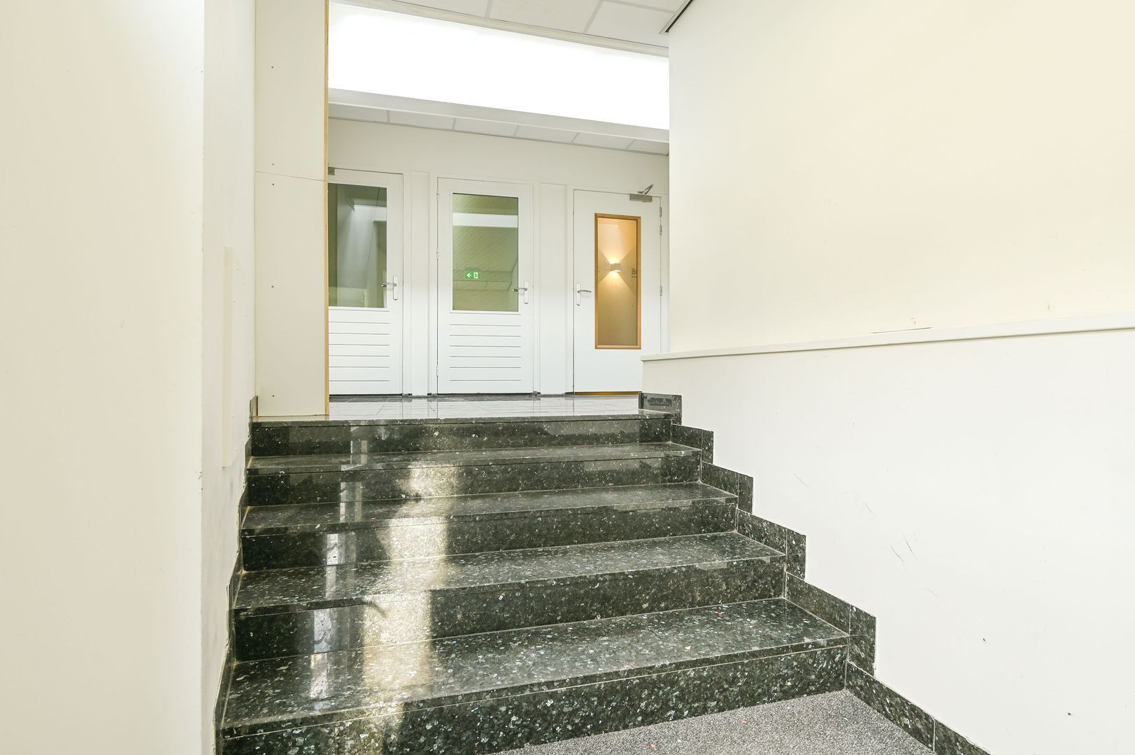Appartement te koop: Nobelstraat 19A12, Haarlem