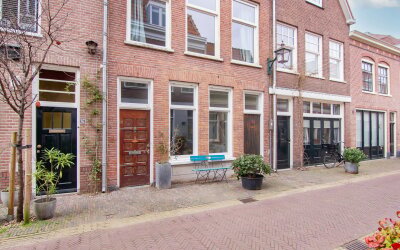 Lange Bogaa. 18-ZW