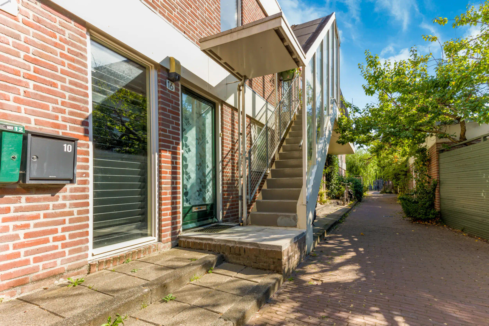 Tussenwoning te koop: Doelenplein 10, Haarlem