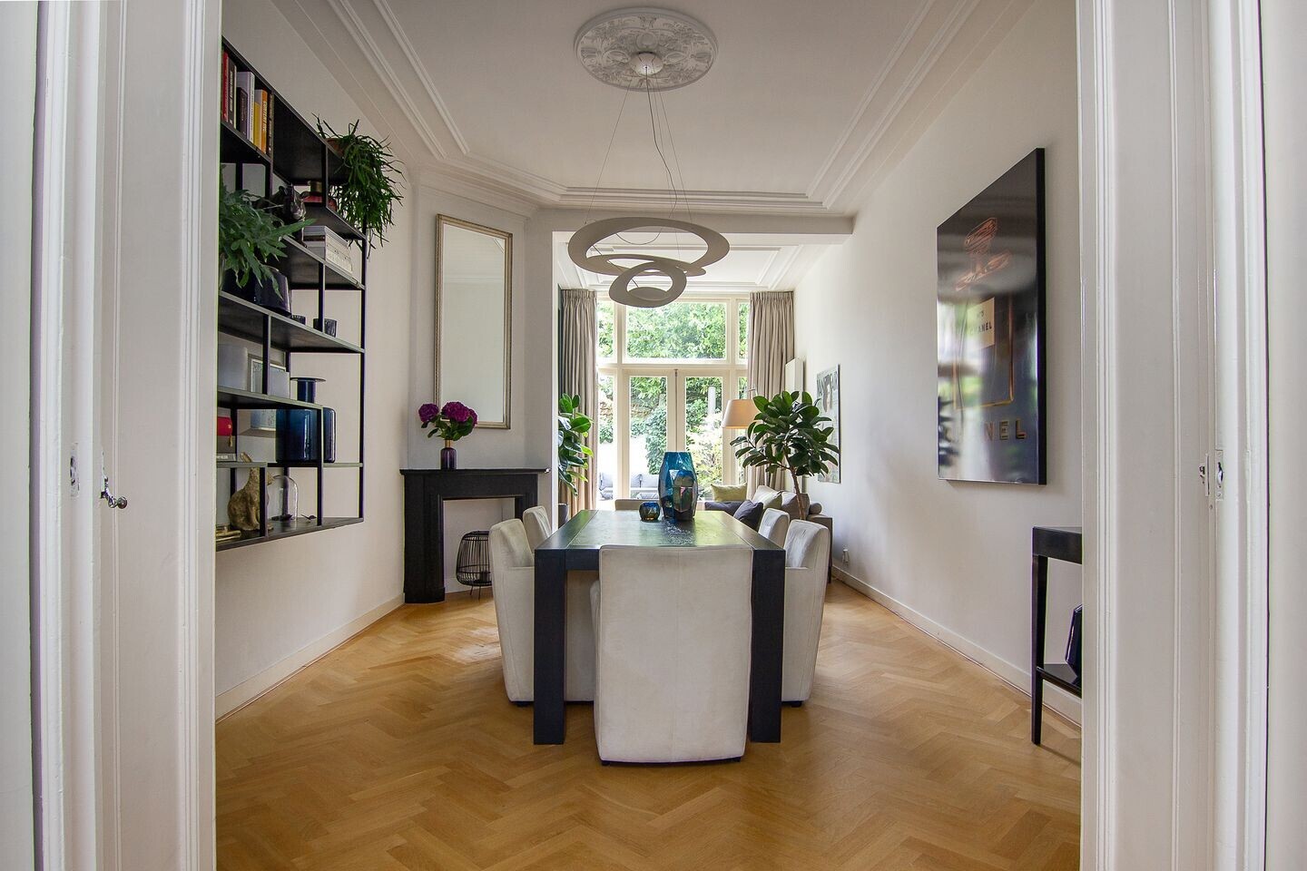 Tussenwoning te koop: Koninginneweg 93, Haarlem