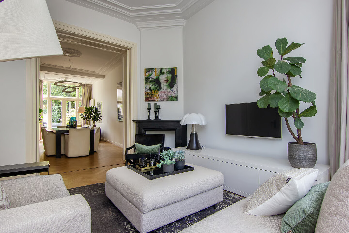 Tussenwoning te koop: Koninginneweg 93, Haarlem