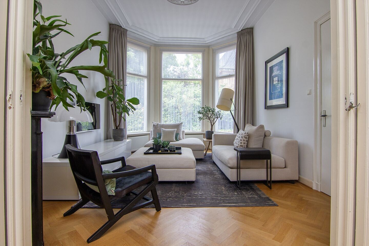 Tussenwoning te koop: Koninginneweg 93, Haarlem