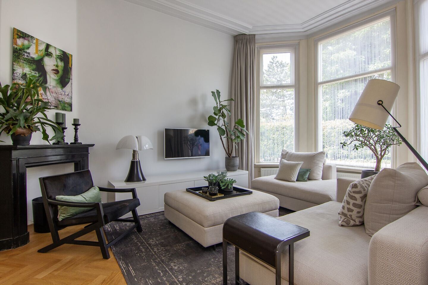 Tussenwoning te koop: Koninginneweg 93, Haarlem