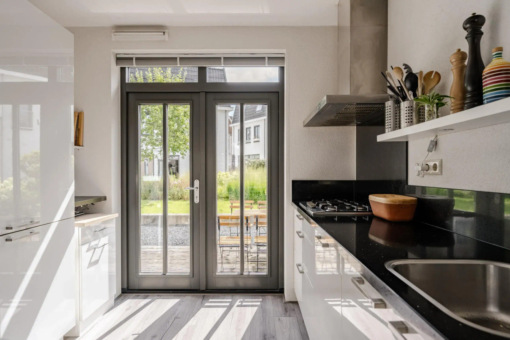 Tussenwoning te koop: Prinses Amaliaplaats 4, Haarlem