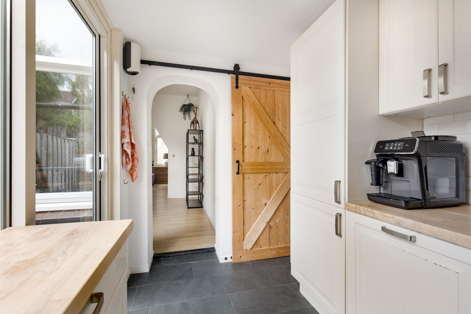 Tussenwoning te koop: Kamperzijstraat 5, Haarlem