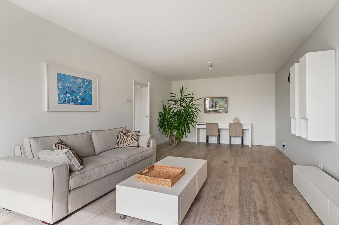 Appartement te koop: Zandvoorter Allee 142, Haarlem