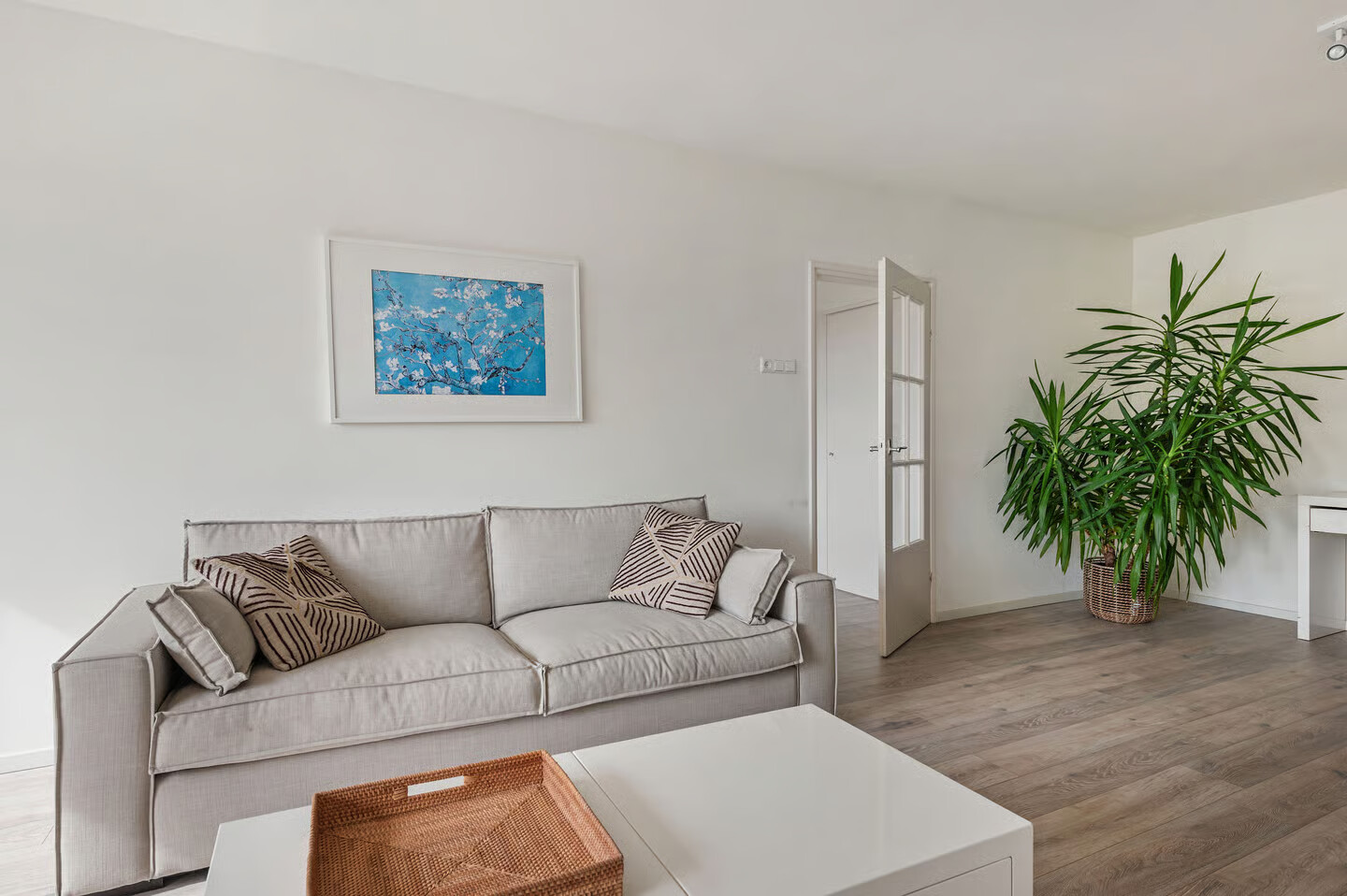 Appartement te koop: Zandvoorter Allee 142, Haarlem