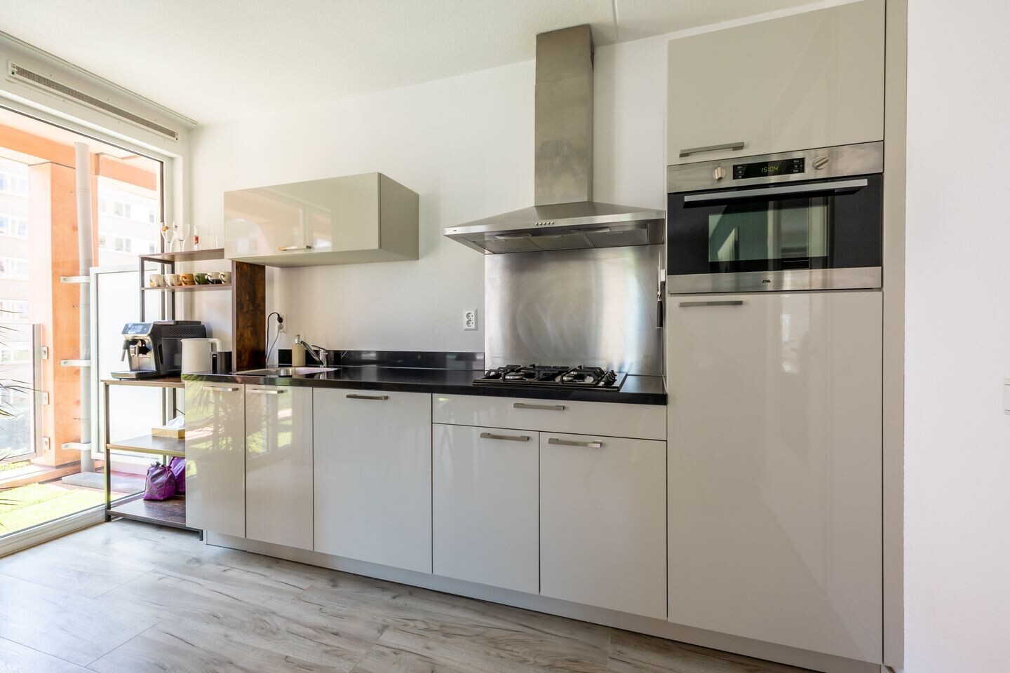 Appartement te koop: Claus Sluterweg 179, Haarlem