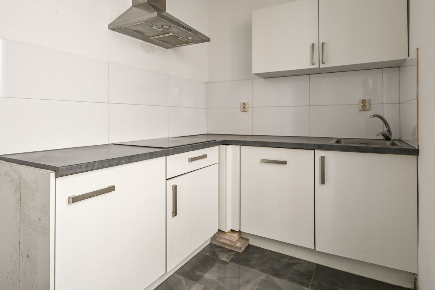 Tussenwoning te koop: Kamperstraat 16, Haarlem
