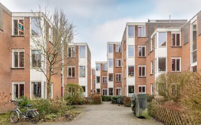 Bloemhofstr. 16-H
