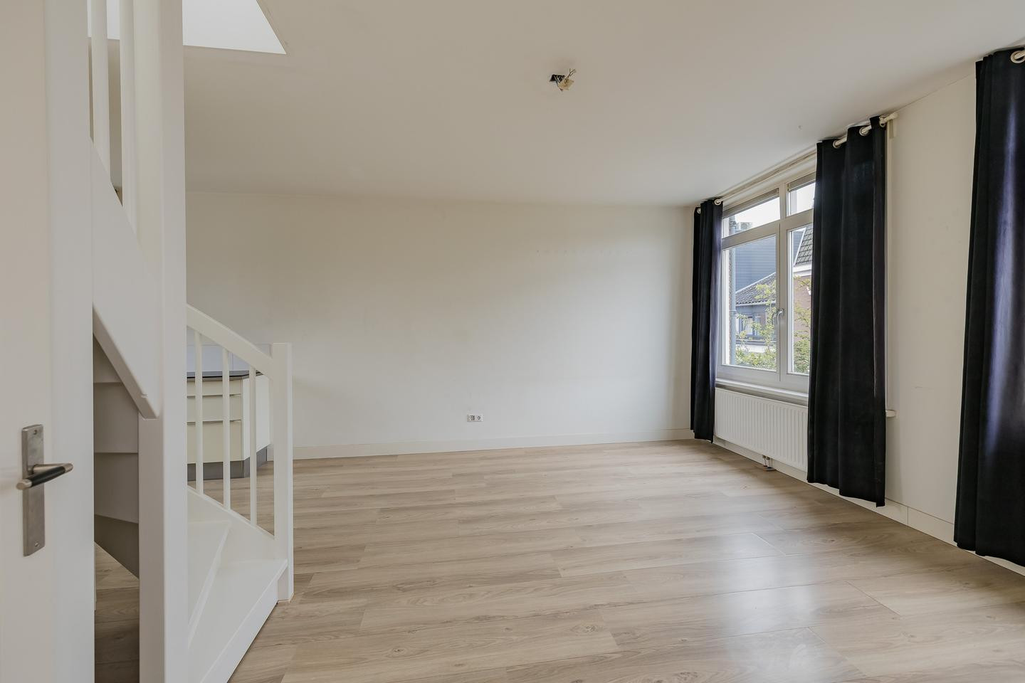 Appartement te koop: De Clercqstraat 85A, Haarlem