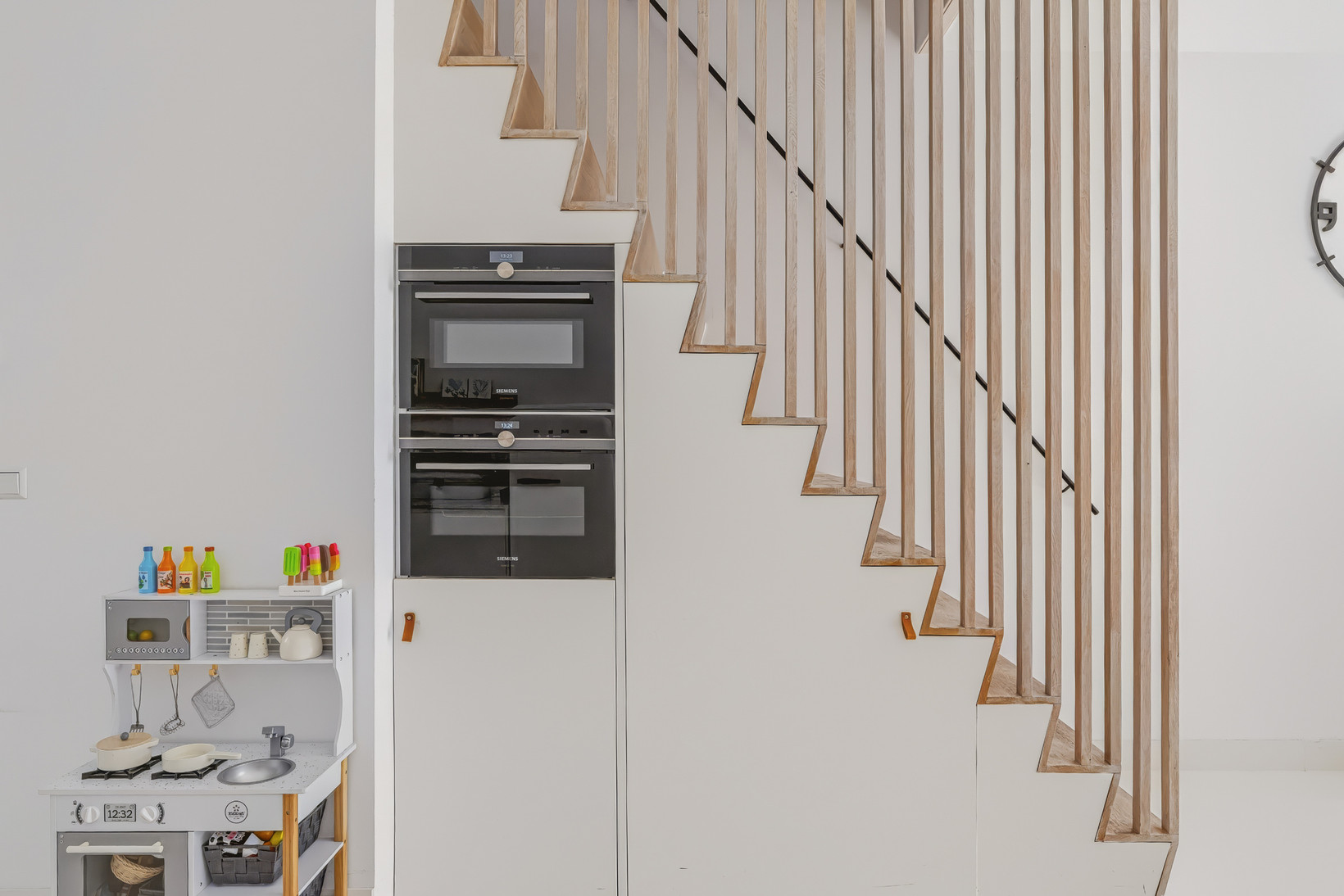 Tussenwoning te koop: Oranjestraat 182, Haarlem