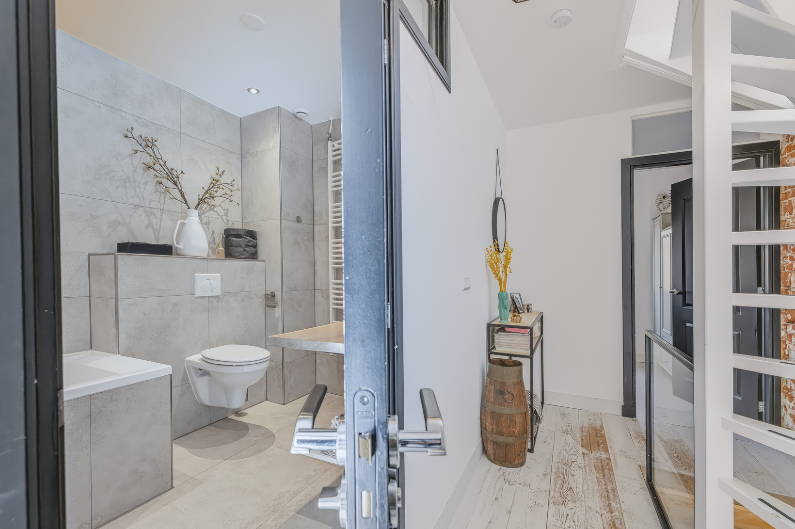 Tussenwoning te koop: Oranjestraat 182, Haarlem