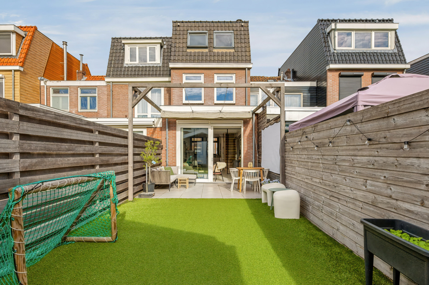 Tussenwoning te koop: Oranjestraat 182, Haarlem