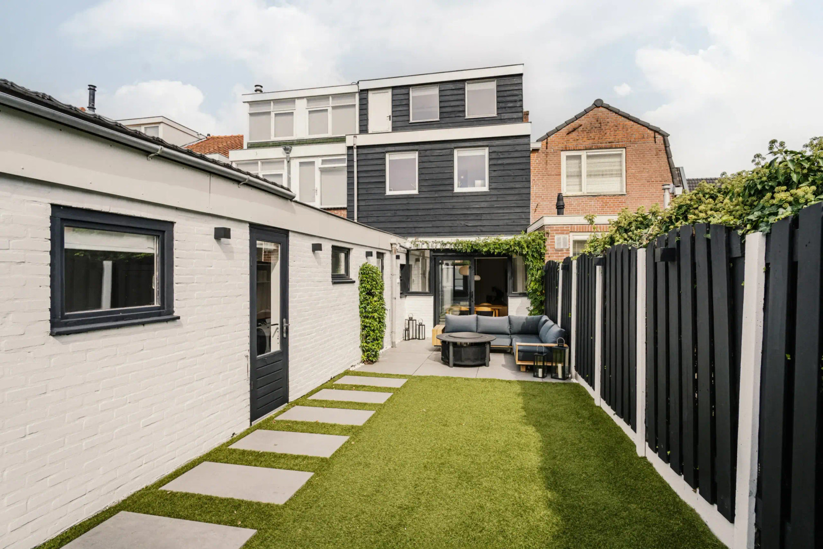 Tussenwoning te koop: Brouwersstraat 68, Haarlem