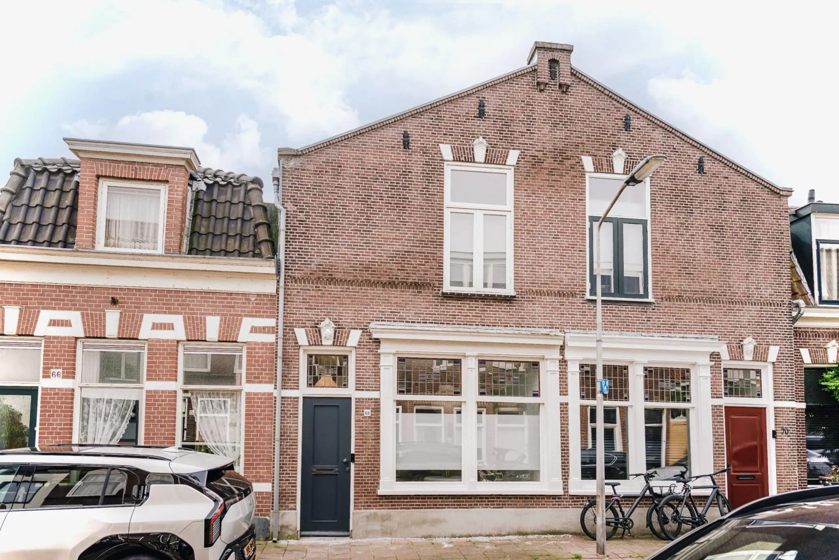 Tussenwoning te koop: Brouwersstraat 68, Haarlem