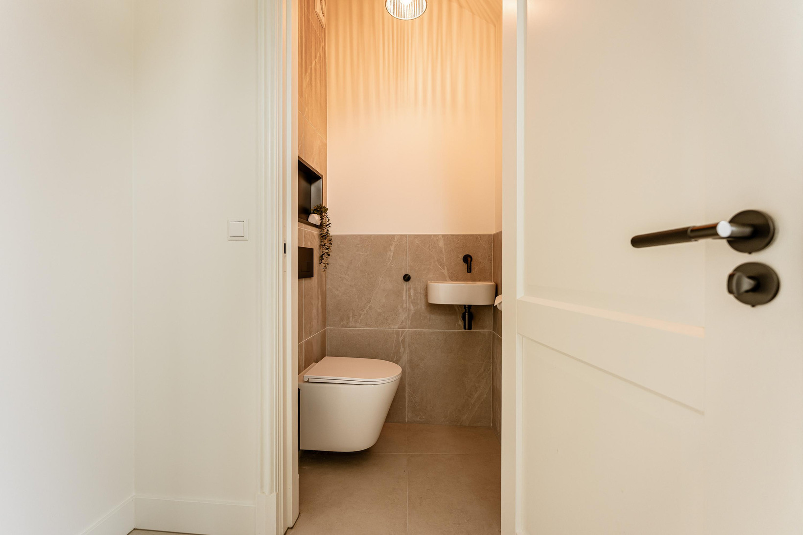 Woning te koop: Brouwersstraat 92, Haarlem