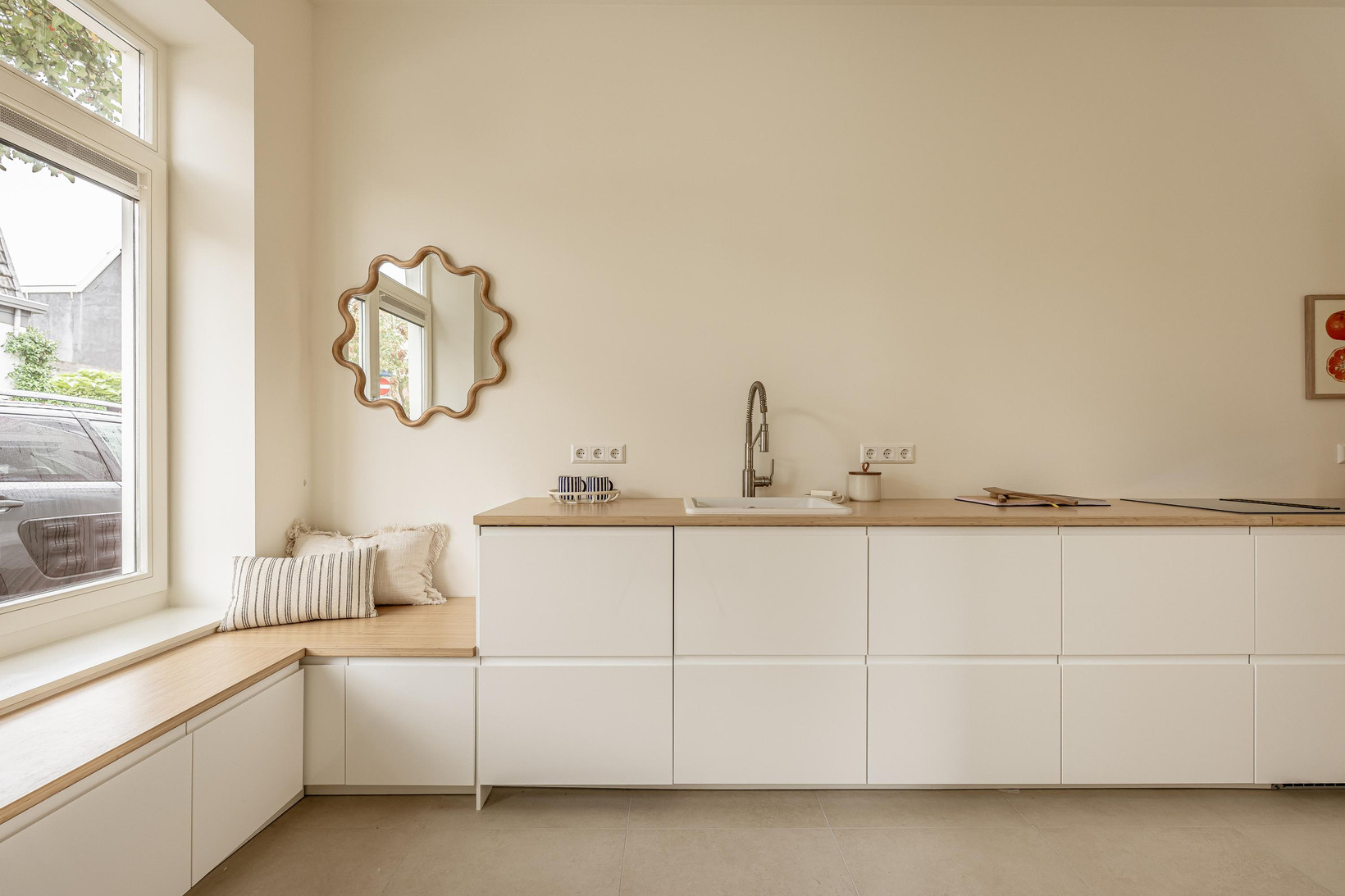 Woning te koop: Brouwersstraat 92, Haarlem