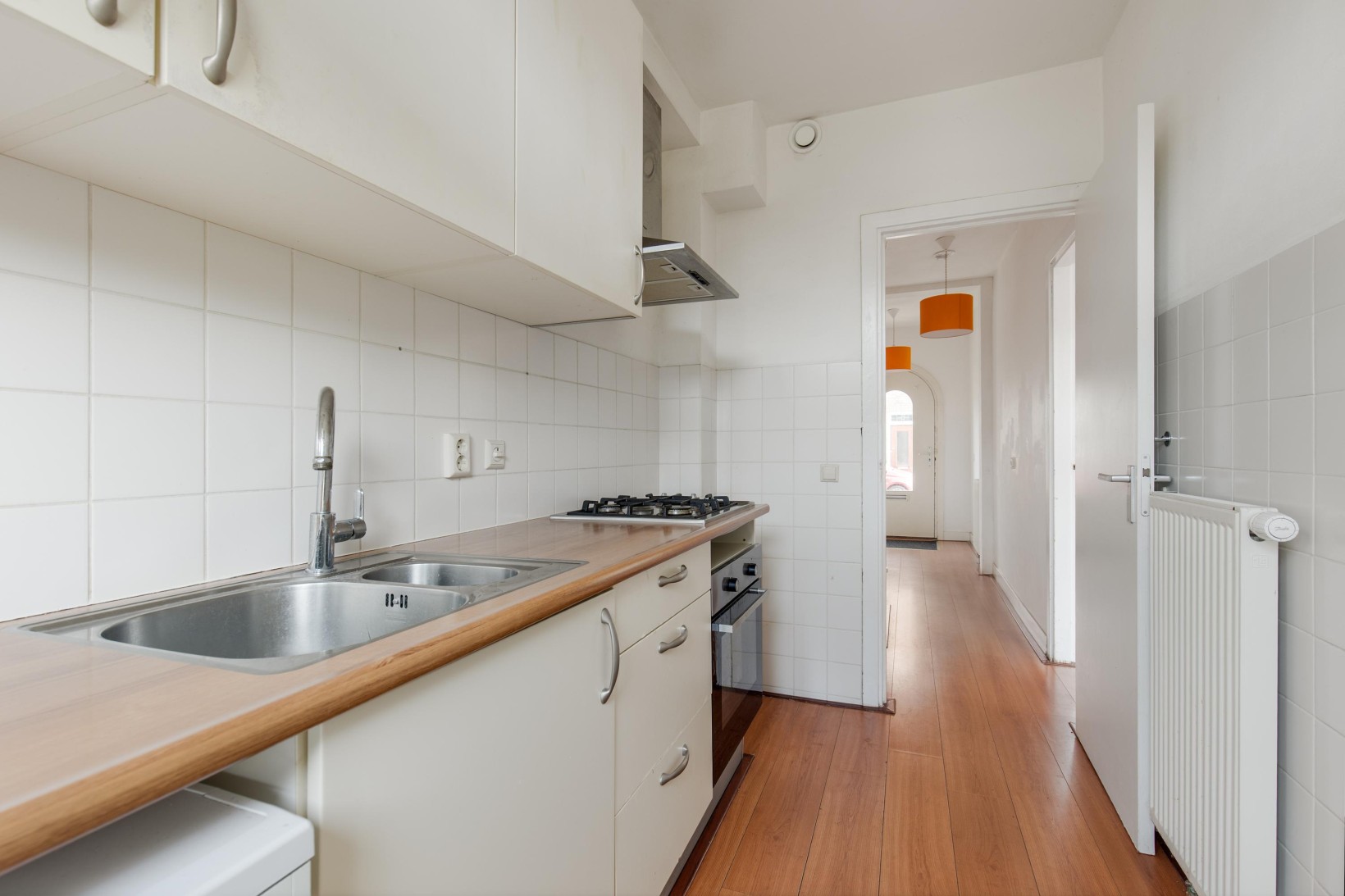 Tussenwoning te koop: Professor Van der Waalsstraat 54, Haarlem