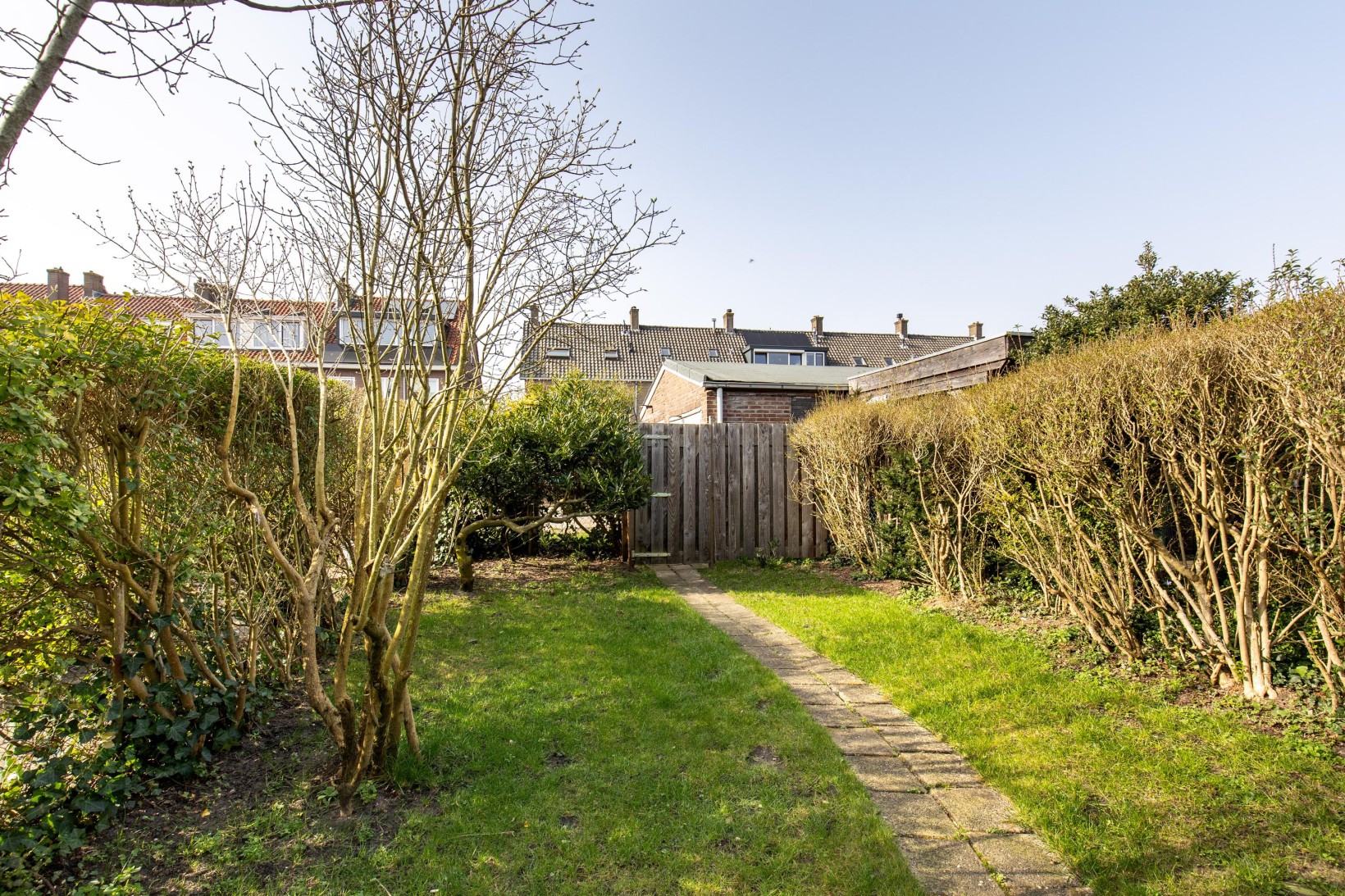 Tussenwoning te koop: Professor Van der Waalsstraat 54, Haarlem