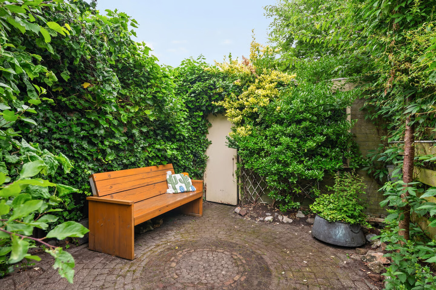 Hoekwoning te koop: Geweerstraat 14, Haarlem