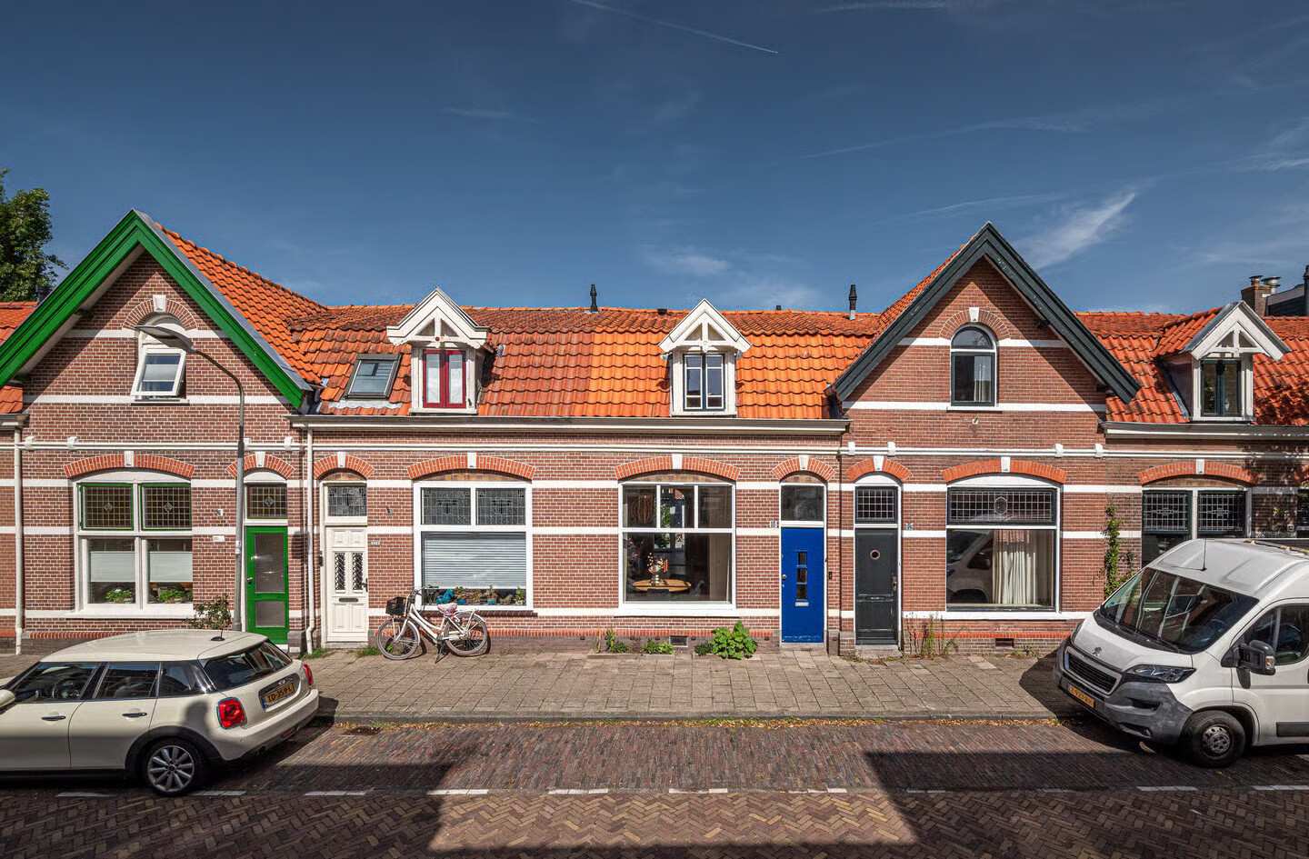 Tussenwoning te koop: Edisonstraat 16, Haarlem