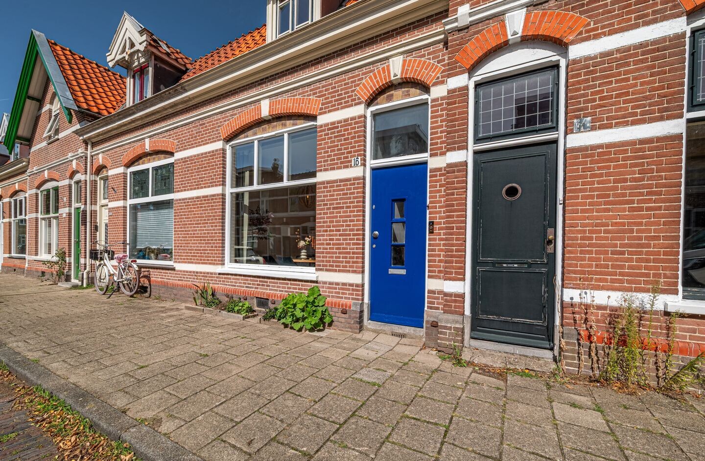 Tussenwoning te koop: Edisonstraat 16, Haarlem