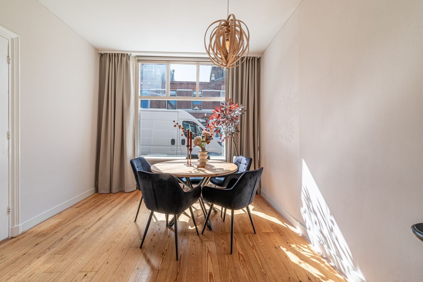 Tussenwoning te koop: Edisonstraat 16, Haarlem