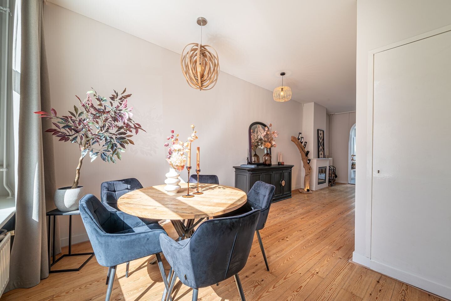 Tussenwoning te koop: Edisonstraat 16, Haarlem