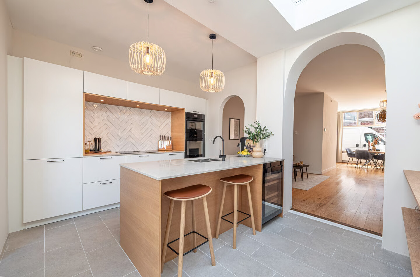 Tussenwoning te koop: Edisonstraat 16, Haarlem