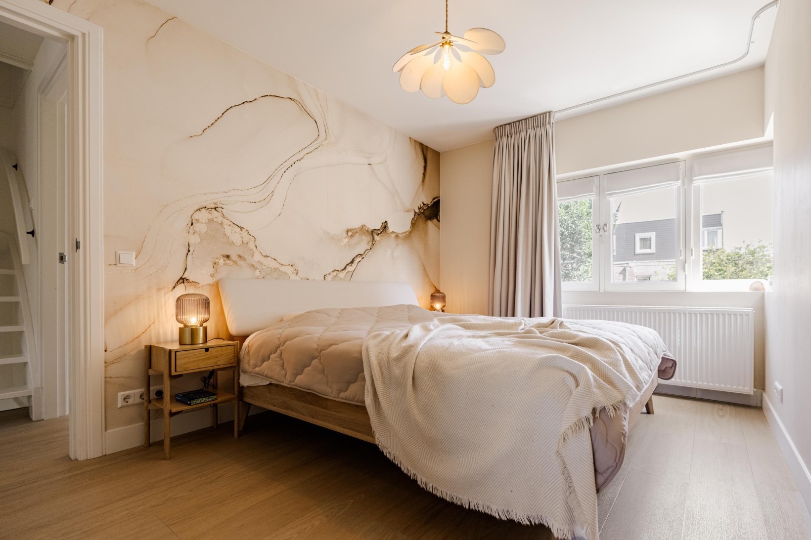 Tussenwoning te koop: Teslastraat 53, Haarlem