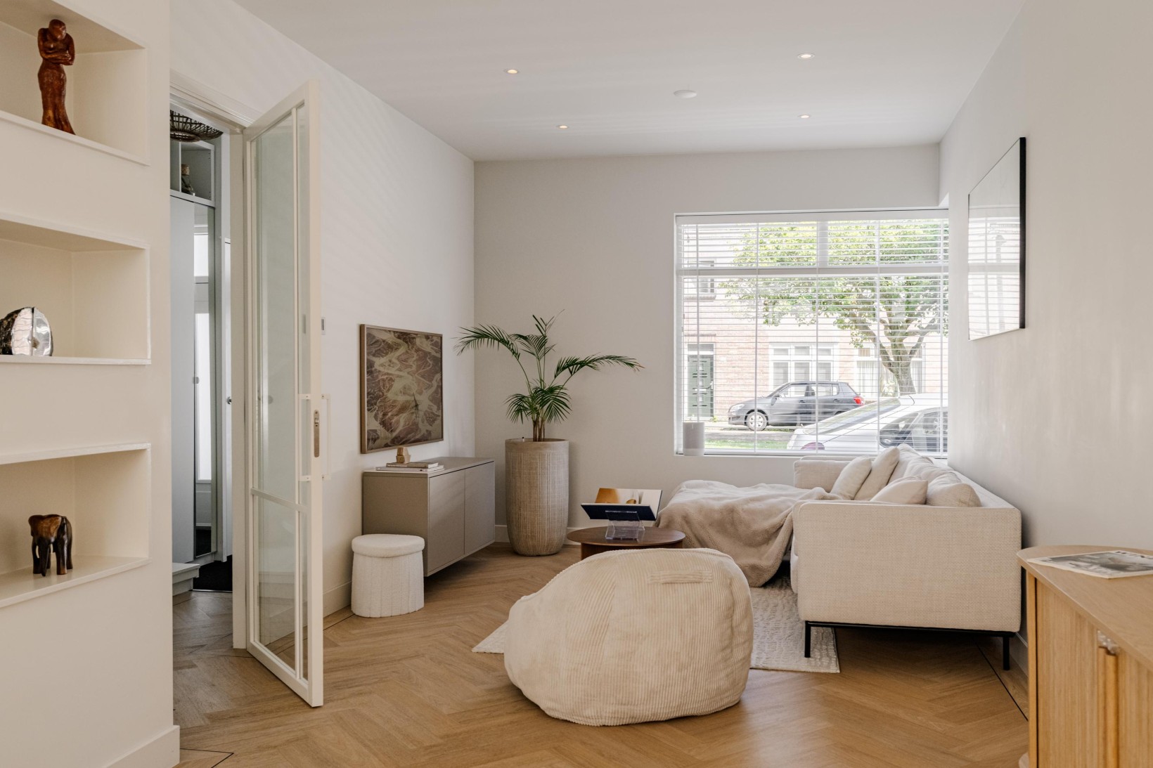 Tussenwoning te koop: Teslastraat 53, Haarlem