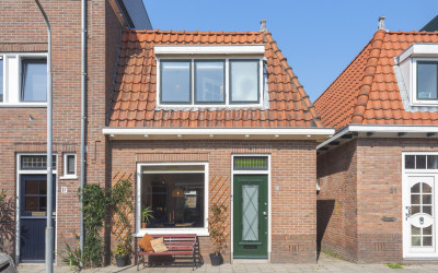 Van 't Hoffstraat 19