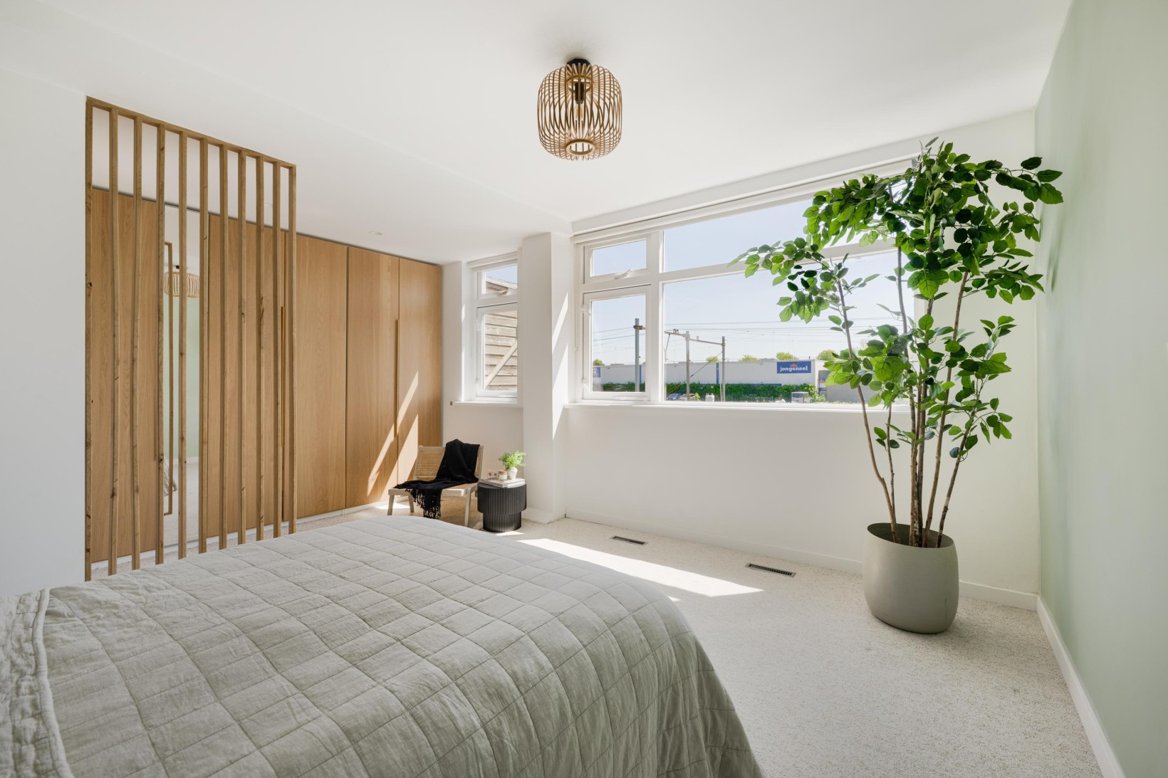 Tussenwoning te koop: Van 't Hoffstraat 4, Haarlem