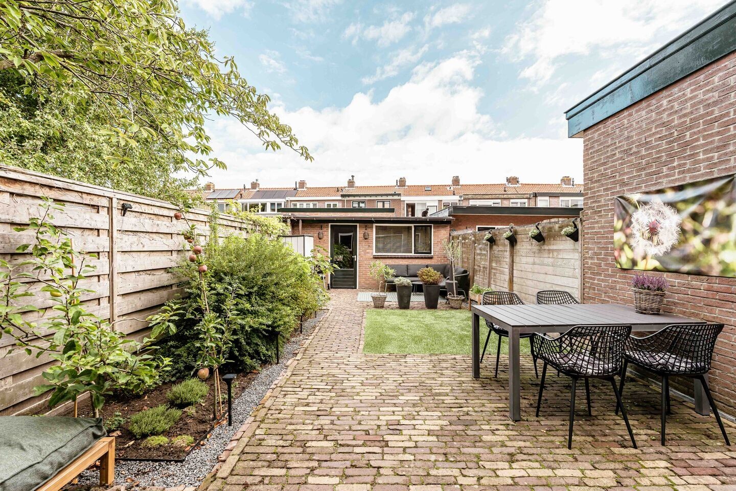 Tussenwoning te koop: Gibraltarstraat 18, Haarlem