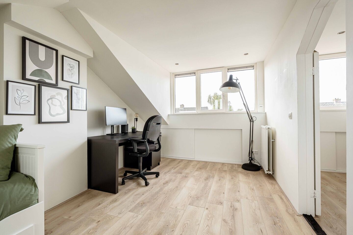 Tussenwoning te koop: Gibraltarstraat 18, Haarlem