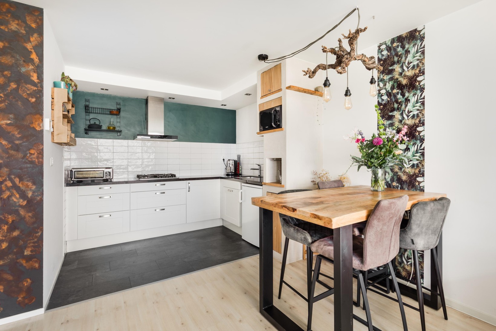 Appartement te koop: Narcisplantsoen 27, Haarlem