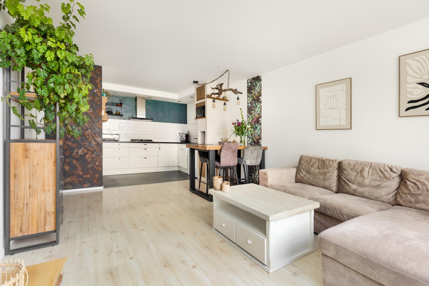 Appartement te koop: Narcisplantsoen 27, Haarlem