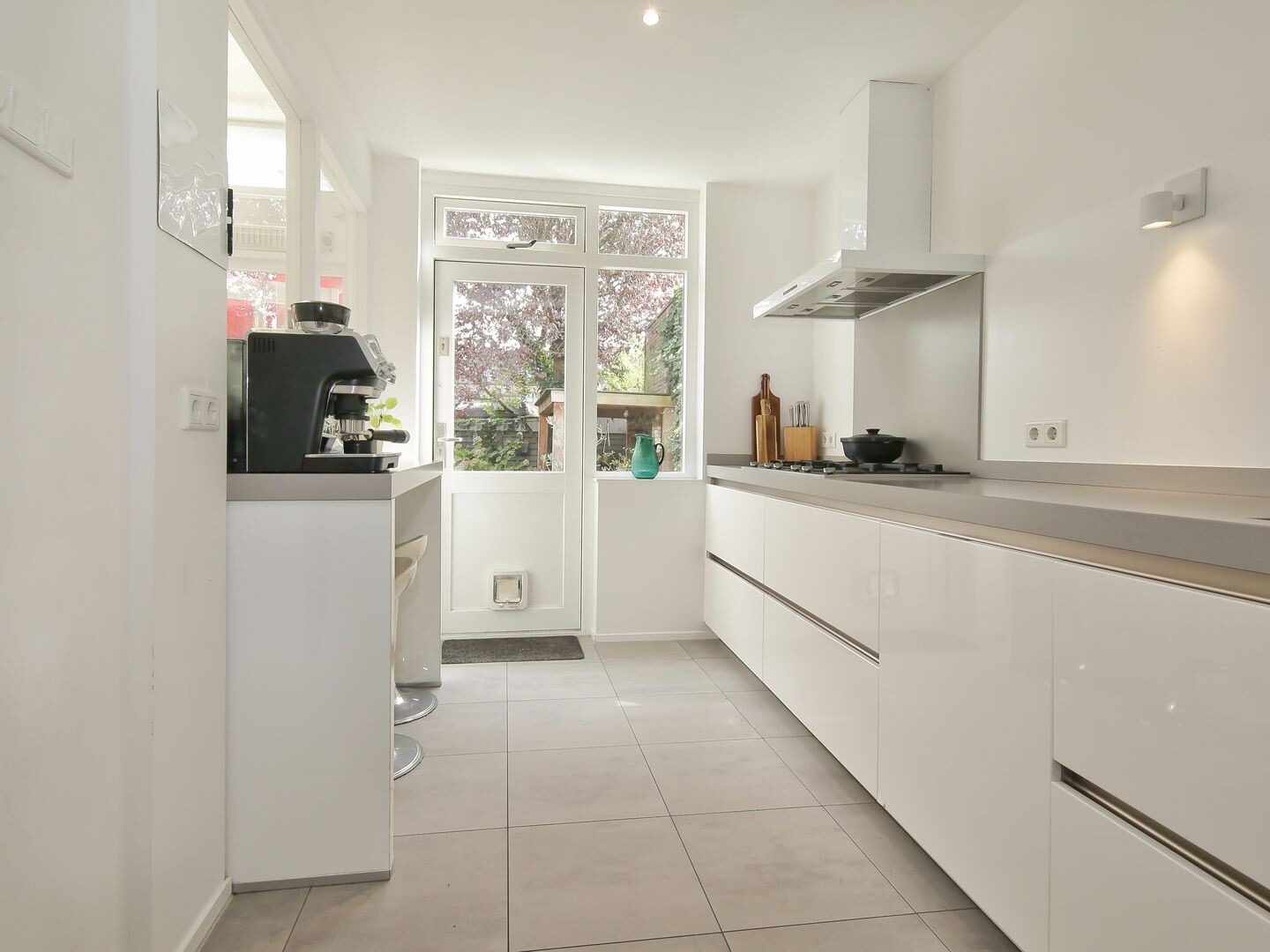 Tussenwoning te koop: Julianalaan 291, Haarlem