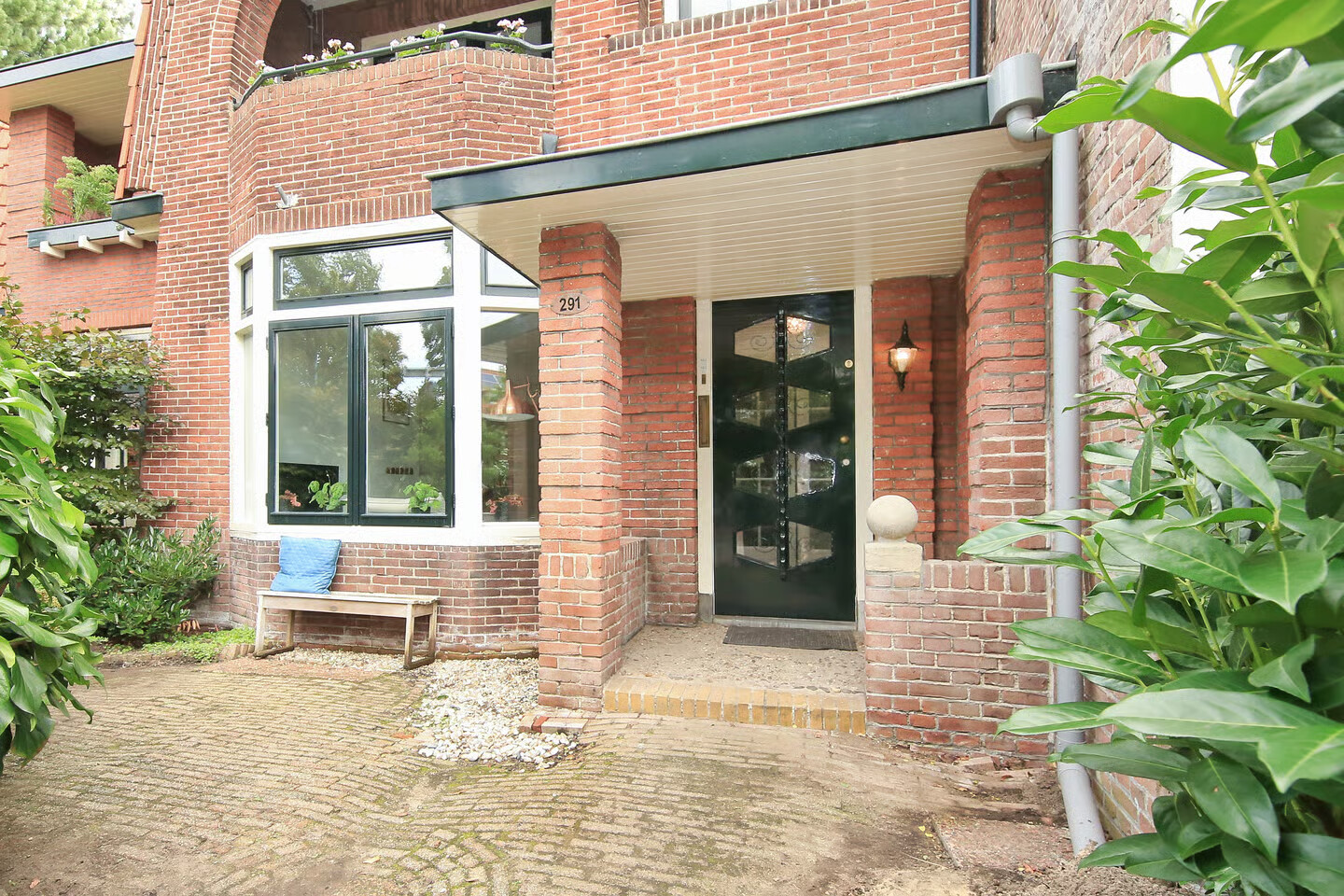 Tussenwoning te koop: Julianalaan 291, Haarlem