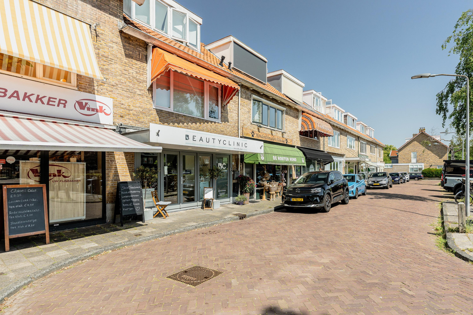 Tussenwoning te koop: Van Twiskplein 3, Haarlem