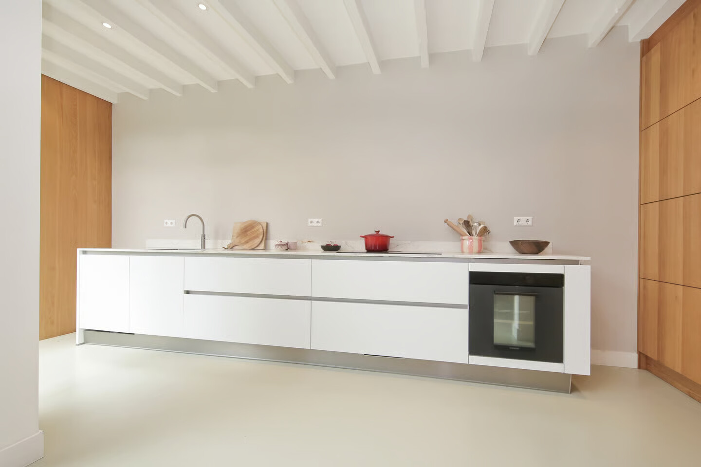 Tussenwoning te koop: Van Raephorststraat 22, Haarlem